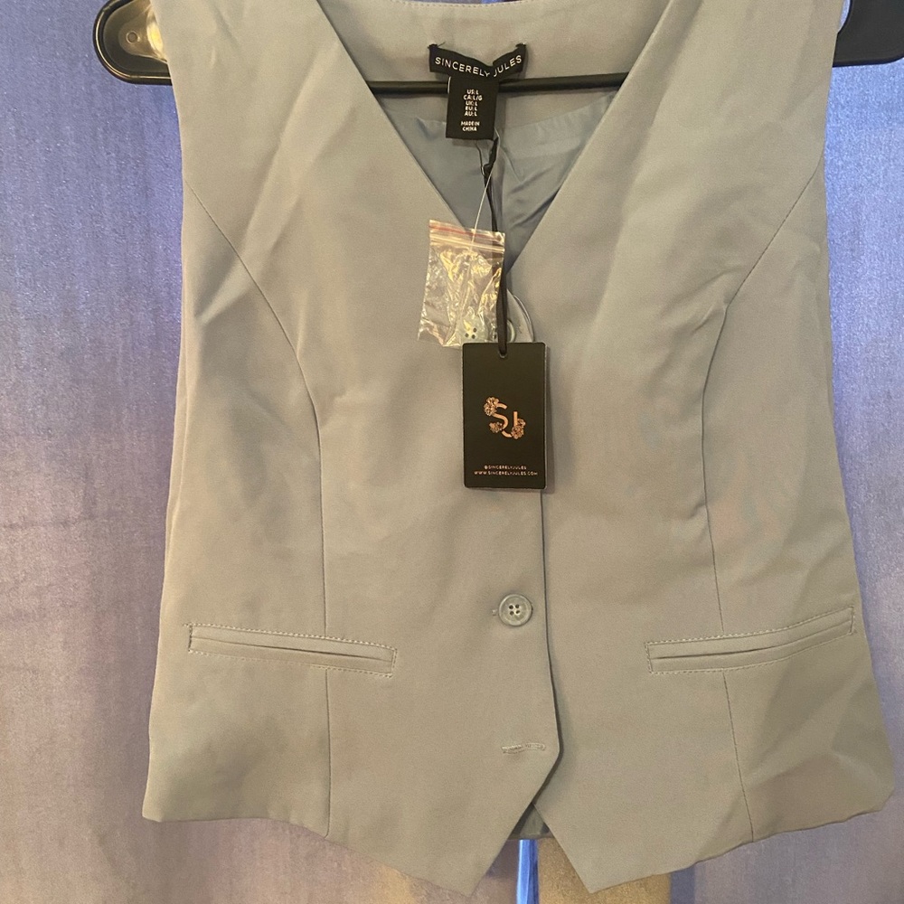 Sincerely Jules Light Blue Vest Size Large